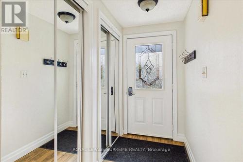 UPPER - 46 RIDGEWAY AVENUE , Barrie, Ontario L4N 5L2 4