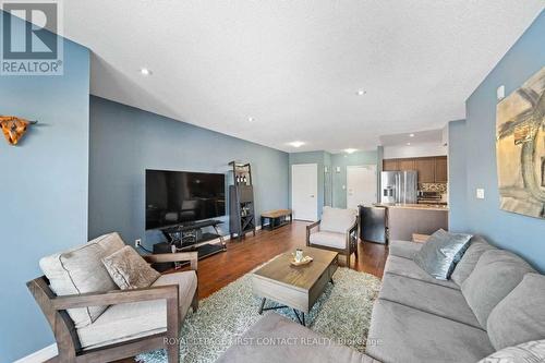 410 - 39 FERNDALE DRIVE S , Barrie, Ontario L4N 5T5 4