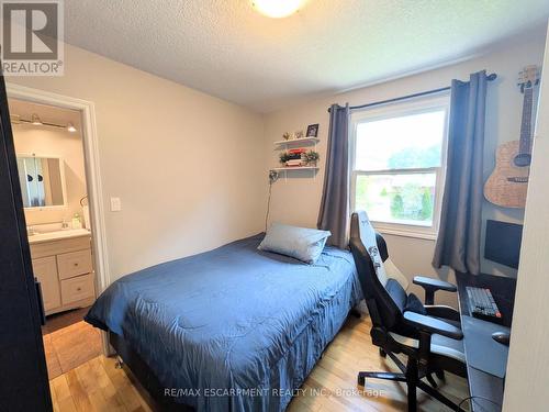 7 Campbell Avenue, Hamilton, ON 