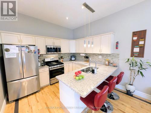 7 Campbell Avenue, Hamilton, ON 