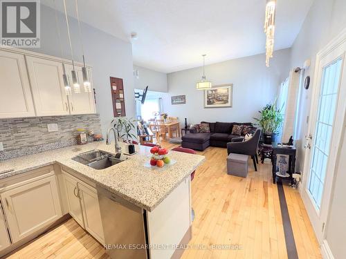 7 Campbell Avenue, Hamilton, ON 