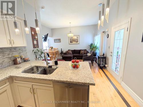 7 Campbell Avenue, Hamilton, ON 