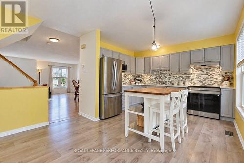 141 Arcola Private, Ottawa, ON 