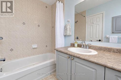 141 Arcola Private, Ottawa, ON 