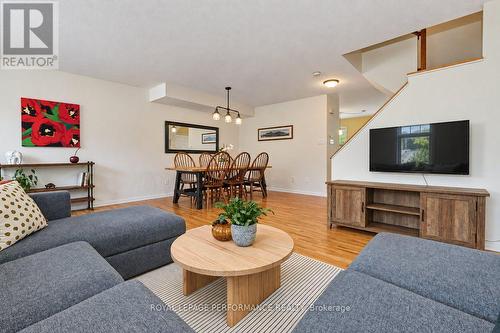 141 Arcola Private, Ottawa, ON 