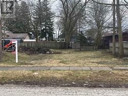 240 CUMBERLAND STREET  Minto, ON N0G 2P0