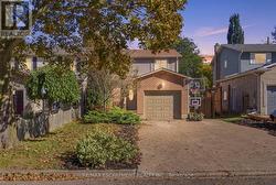 37 BAYVIEW DRIVE  Grimsby, ON L3M 4Z6