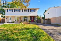 9 ONSLOW Court  Oakville, ON L6H 1J1