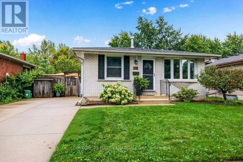 94 NICHOLAS CRESCENT  London South (South X), ON N6E 2E9