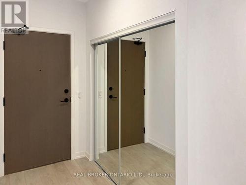 2412 - 225 SUMACH STREET , Toronto, Ontario M5A 0P8 3