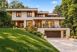 48 SILVERGROVE ROAD Toronto, ON M2L 2N6