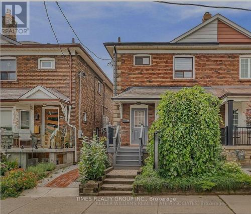 LOWER - 24 COOLMINE ROAD , Toronto, Ontario M6J 3E9 3
