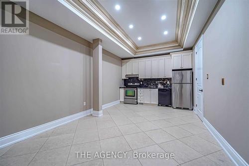 MAIN FLOOR - 83 ELM AVENUE , Richmond Hill, Ontario L4C 6K8 5