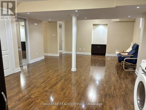 BASEMENT - 9 BLUFFMEADOW STREET , Brampton, Ontario L6P 3K2 2