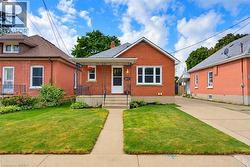 52 BURWELL Street Brantford, ON N3T 4T7