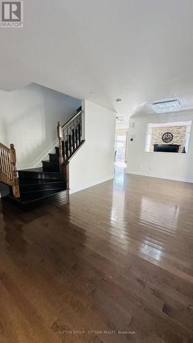 608 CLEARBROOK DRIVE , Ottawa, Ontario K2J 5S2 2