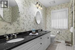 Primary Ensuite with Dual Vanity - 