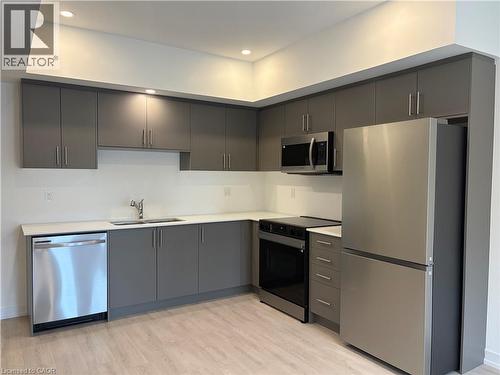 42 LOWES Road W Unit# 80 , Guelph, Ontario N1G 0K8 5