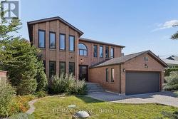 35 WARD STREET Whitby, ON L1M 1G9