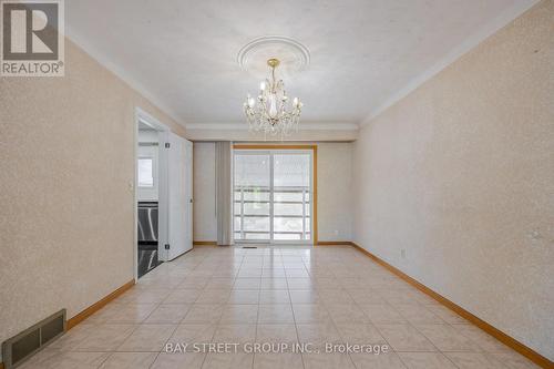 UPPER - 29 WEST STREET N , Thorold (Thorold Downtown), Ontario L2V 2S1 5