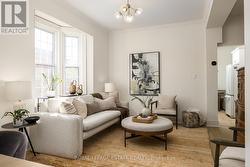 74 EDWIN AVENUE Toronto, ON M6P 3Z6