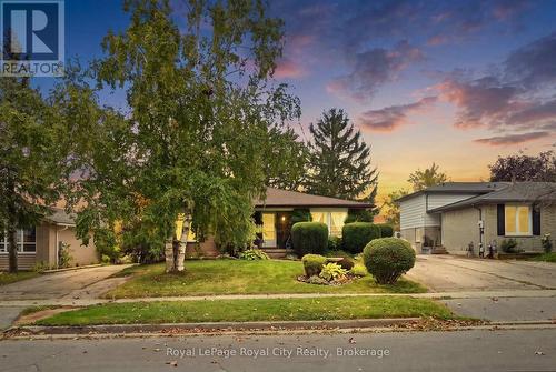 UPPER - 37 MCILWRAITH CRESCENT , Guelph (Grange Road), Ontario N1E 6J4 2