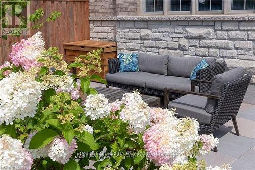 219 SUMMIT RIDGE DRIVE , Guelph, Ontario N1E 0L7 4