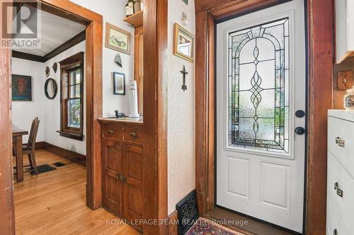 7 Thornton Avenue, Ottawa, ON 