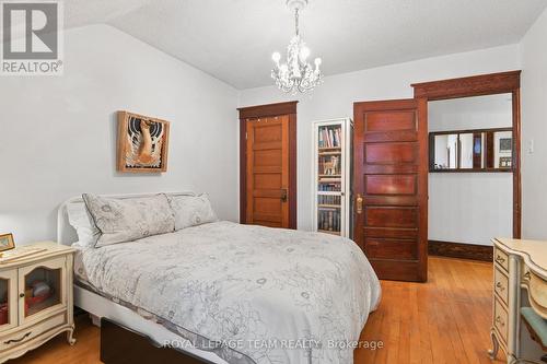 7 Thornton Avenue, Ottawa, ON 