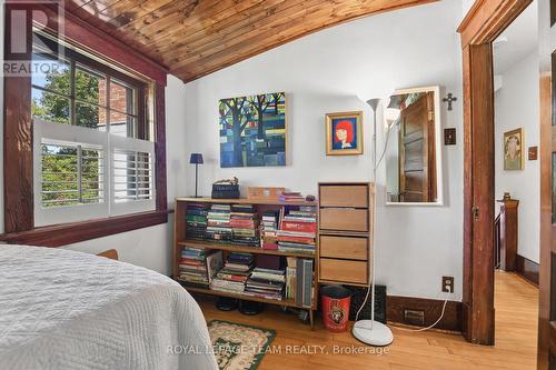 7 Thornton Avenue, Ottawa, ON 