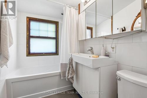 7 Thornton Avenue, Ottawa, ON 