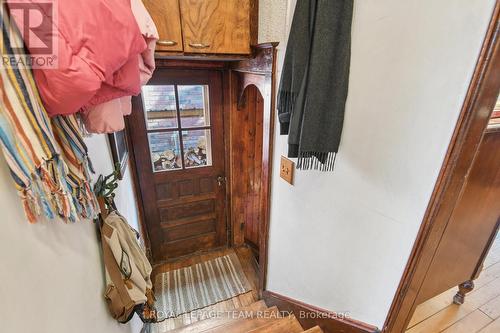 7 Thornton Avenue, Ottawa, ON 