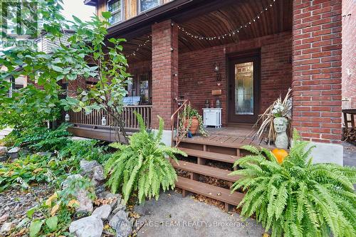 7 Thornton Avenue, Ottawa, ON 