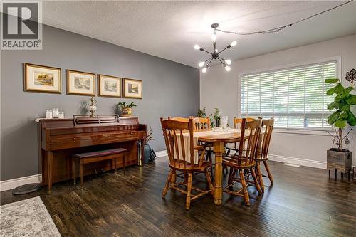 3 Oakwood Avenue, Kitchener, ON 