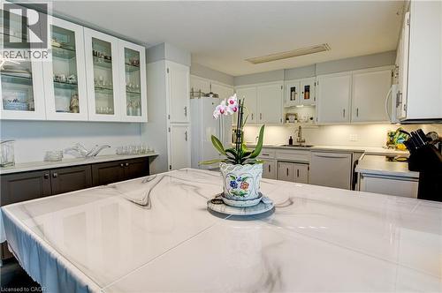 3 Oakwood Avenue, Kitchener, ON 