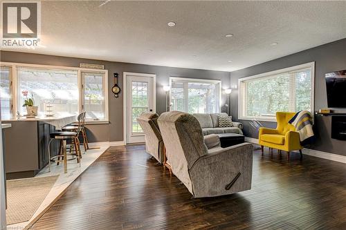 3 Oakwood Avenue, Kitchener, ON 