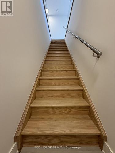 260 ELLIS AVENUE , St. Catharines, Ontario L2P 0G9 3