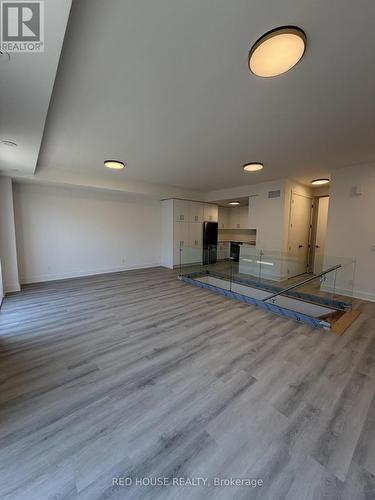 260 ELLIS AVENUE , St. Catharines, Ontario L2P 0G9 5