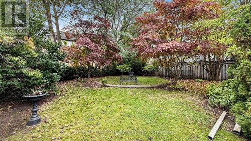 776 SPADINA ROAD , Toronto, Ontario M5P 2X6 2