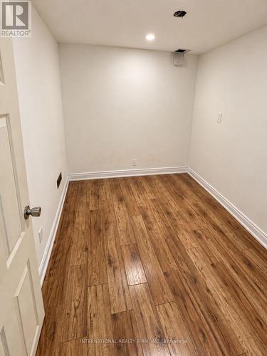 BASEMENT - 16 CONSTELLATION CRESCENT , Richmond Hill, Ontario L4C 8J7 2