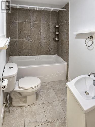 BASEMENT - 16 CONSTELLATION CRESCENT , Richmond Hill, Ontario L4C 8J7 3