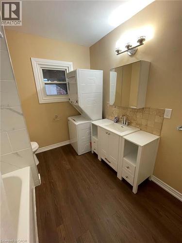 526 King Street E, Hamilton, ON 
