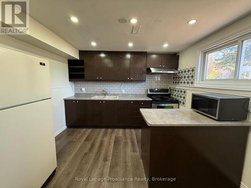 LOWER UNIT - 939 DAINARD DRIVE , Peterborough (Monaghan Ward 2), Ontario K9K 2A7 2
