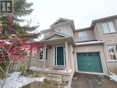 68 WATERTON CRESCENT , Richmond Hill, Ontario L4B 4L2 2