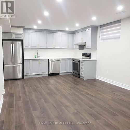 103 Fifefield Drive, Vaughan, ON 