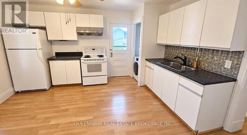 2 - 73 MARY STREET , Barrie, Ontario L4N 1T2 5