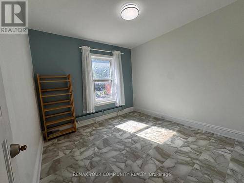 3 - 358 MAIN STREET W , Hamilton, Ontario L8P 1K2 3
