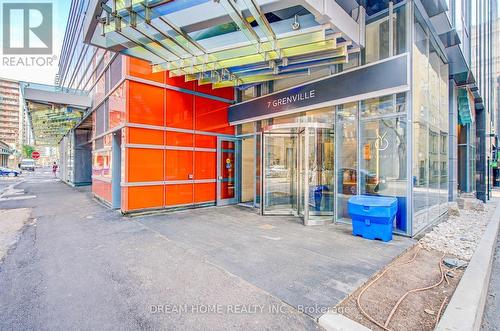 513 - 7 GRENVILLE STREET , Toronto, Ontario M4Y 1A1 2