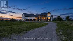 16 CAMBRAY ROAD Kawartha Lakes, ON K0M 1G0