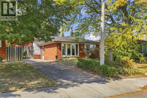 106 Victor Boulevard, Hamilton, ON 